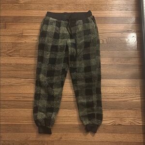 Cozy Fuzzy Plaid Jogger Pants in Olive and Black